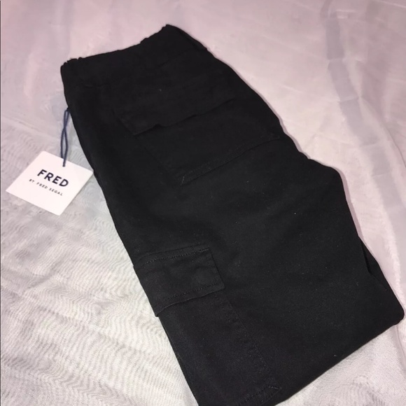 NWT FRED by FRED SEGAL Black Cropped Pants Size 26 - Picture 4 of 8